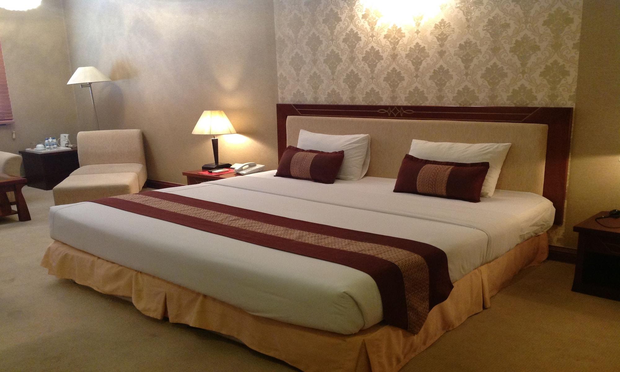 Dong Khanh Hotel Хошимин Экстерьер фото