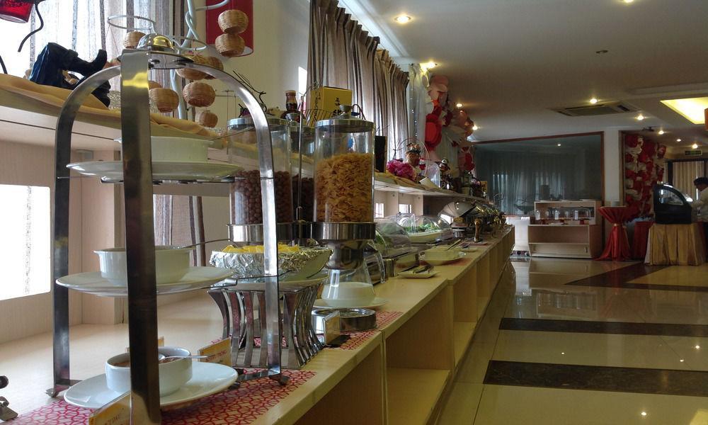 Dong Khanh Hotel Хошимин Экстерьер фото